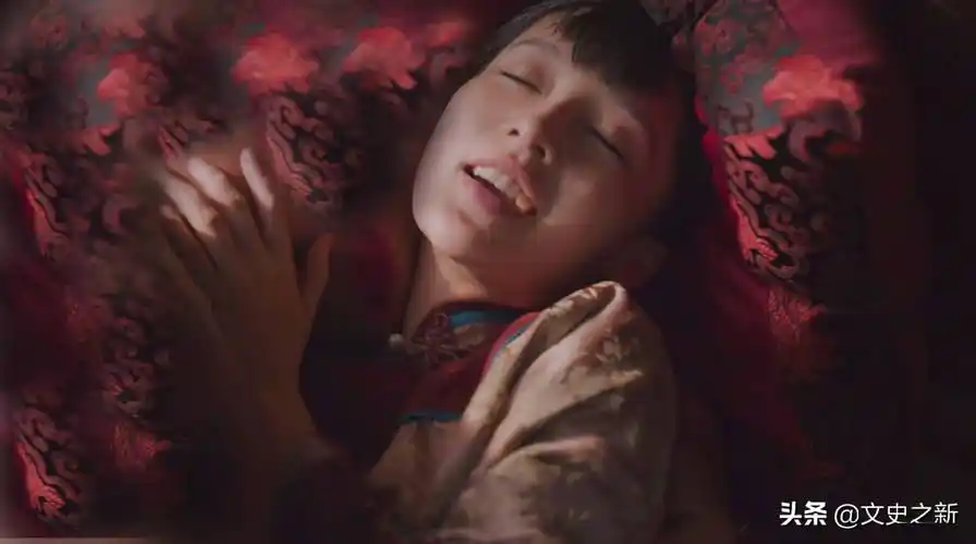 白鹿原上的欲望挣扎田小娥纵欲鹿冷氏守活寡白灵被摧残