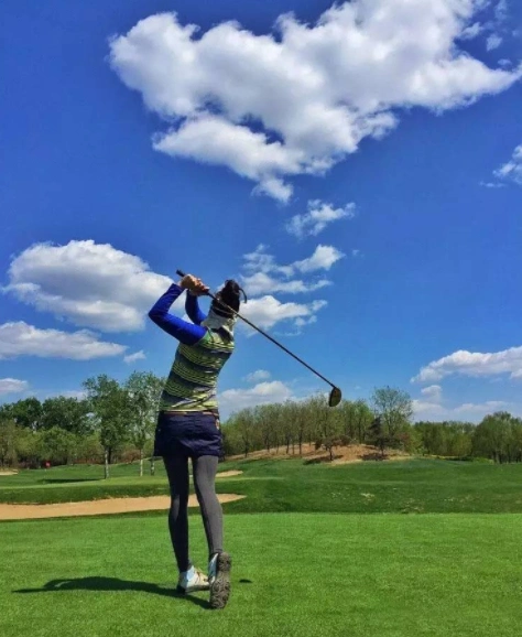 > 媒体中心 > 高尔夫文摘