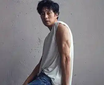 李珠妍苏志燮分手了,李珠妍的现男友是音乐奇才gd权志龙?