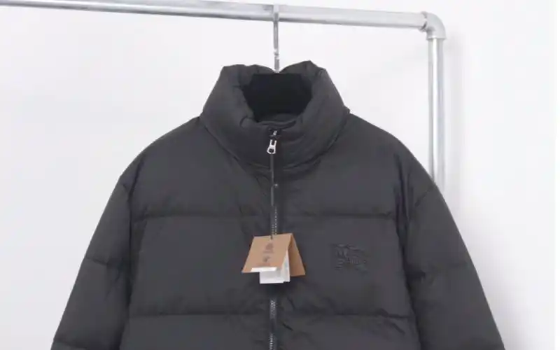 分享一下高仿bbr巴宝莉23fw格纹双面穿羽绒服 s-xl