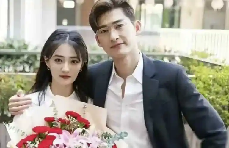 徐璐张翰牵手步入婚姻殿堂,甜蜜满溢羡煞旁人!