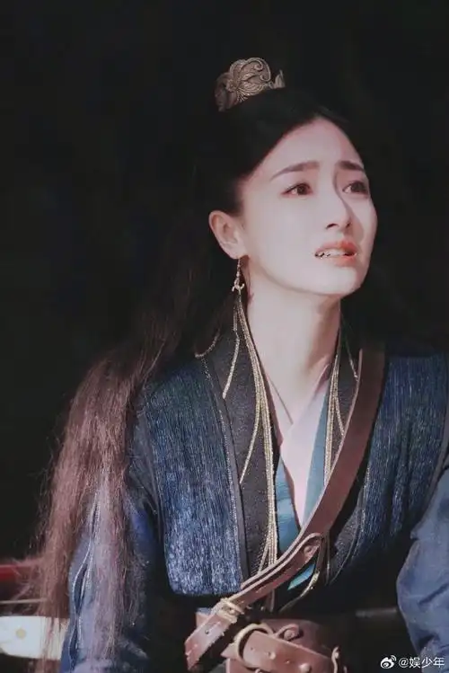 造型适配度满分,叶青古装上大分!