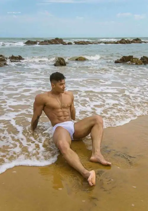 腹肌##胸肌##肌肉男##健身