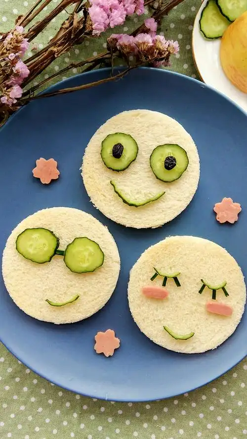 早餐摆盘好好玩3——做做一看就会的表情包吧