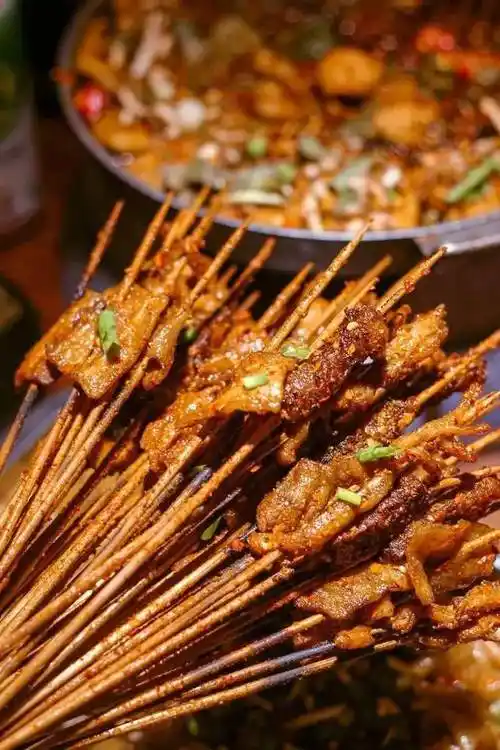 四川人吃烧烤有多费签签