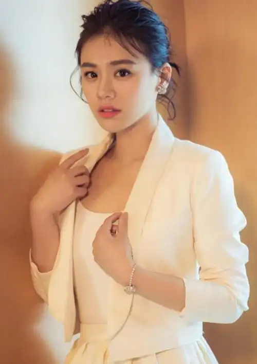 欧豪马思纯谈了几年恋爱,再看马思纯和欧豪的境遇