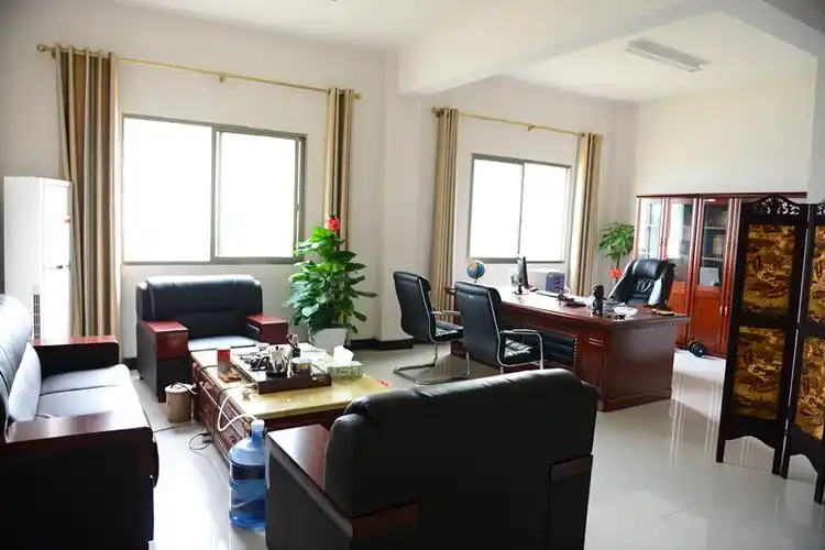 广州峰奥体育设施有限公司