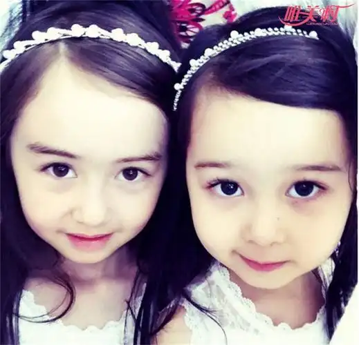 蔡书雅蔡书灵谁最漂亮 萌萌哒模样招人喜欢