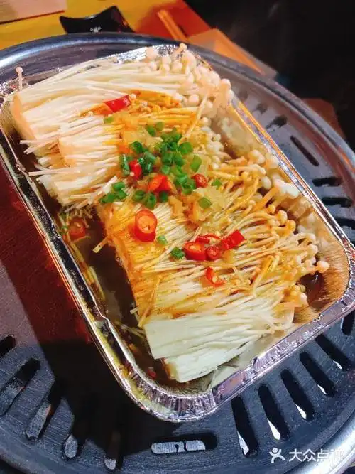 街头烤牛肉(青年路店)锡纸金针菇图片
