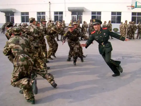 百花齐放 济宁武警"玩"出风采