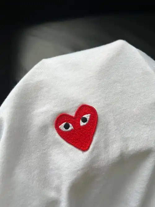 川久保玲真假辨别