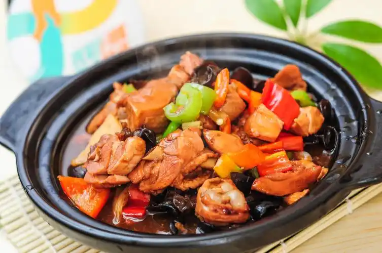 老村寨排骨米饭