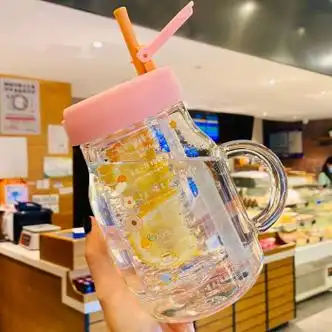水杯大容量能带大吸管吗 水杯大容量能带大吸管吗图片