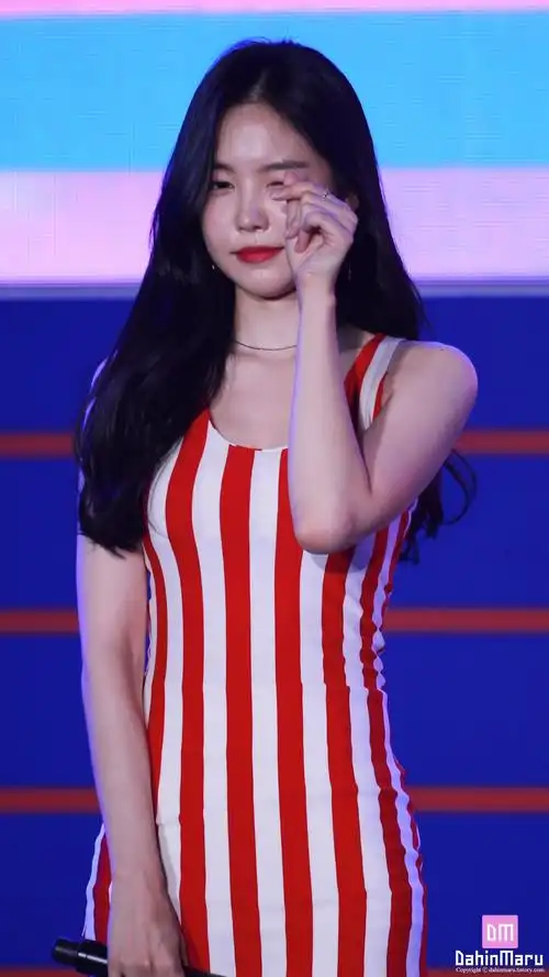 190706 孙娜恩 4p apink_哔哩哔哩 (゜-゜)つロ 干杯~-bilibili