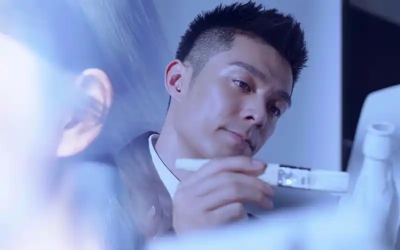 [4k60帧]周柏豪pakho-让爱高飞(剧集-多功能老婆片尾曲mv)(4k60帧画质