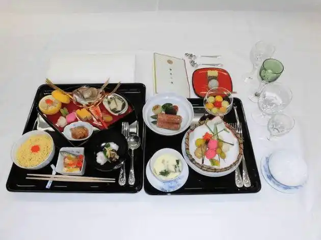 历届日本国宴吃什么安倍宴请最简单德仁宴请最奢华