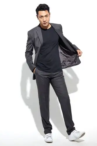 演员高健帅气西装写真020202痞帅撩人魅力尽展