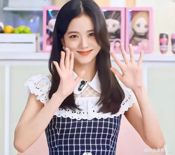 从校花到顶级爱豆,金智秀公开仅仅两个月宣布分手,为啥会是这样_故事