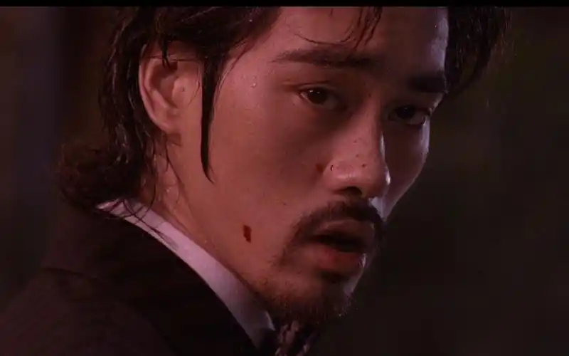 敢跟斧头帮作对的你是第一个