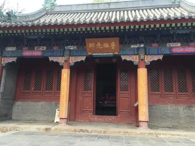 春季踏青天津蓟州有感今生成贤垒生成圣万世为佛