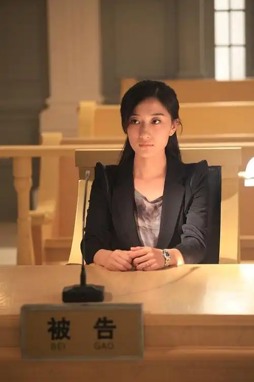 神剧《金牌律师》热播 朱丹白茹法庭开战