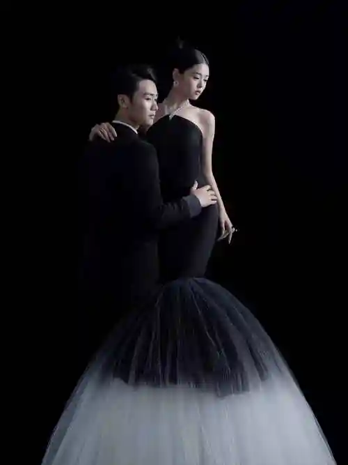 地点:#宝安宝体
出片:@钟爱一生婚纱摄影