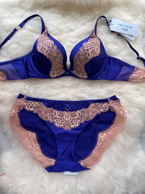 黛安芬高端75a75b水袋聚拢杯