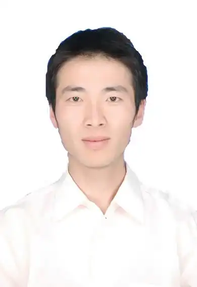 如何给这张照片换背景颜色(换成白色),谢谢!