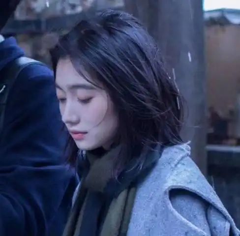 该换情头了,老师和家长都看不出来的情侣头像,赶紧保存