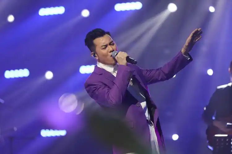 汉文:以一个"50岁新人"的姿态,为粤语歌做一点事《披荆斩棘的哥哥》