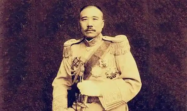 张作霖死前留下遗言绝对不能让此人进入东北为什么