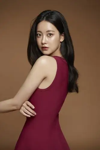 吴涟序最新画报公开 即使是简介画报同样动人-搜狐大视野-搜狐新闻