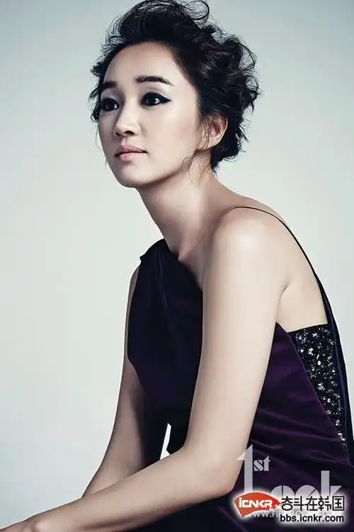 韩片《流感》秀爱时尚大片 性感不失气场