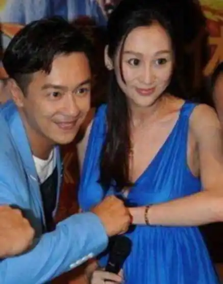 好牌打得稀烂,10年玩弄5个女人的感情,导演都怕他_蒋丽莎_佘诗曼_香港