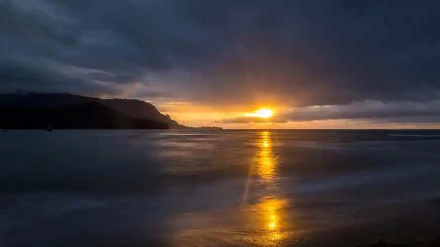 海,日落,眩光,云彩,黄昏 壁纸