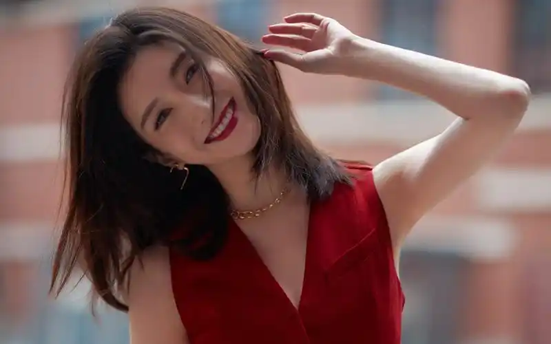 原图你的电脑分辨率(1600x1600)→生成壁纸显示:√欣赏模式全屏模式