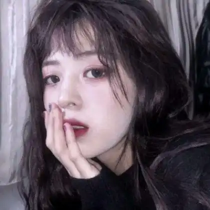 最美的年纪遇见你霸气酷酷的女生头像真人