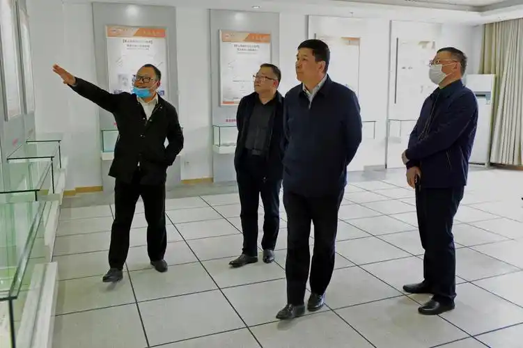 省委组织部副部长朱春旭一行莅临我校调研指导工作