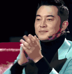 沙溢鼓掌帅气我们的挑战型男范gif动图_动态图_表情包下载_soogif