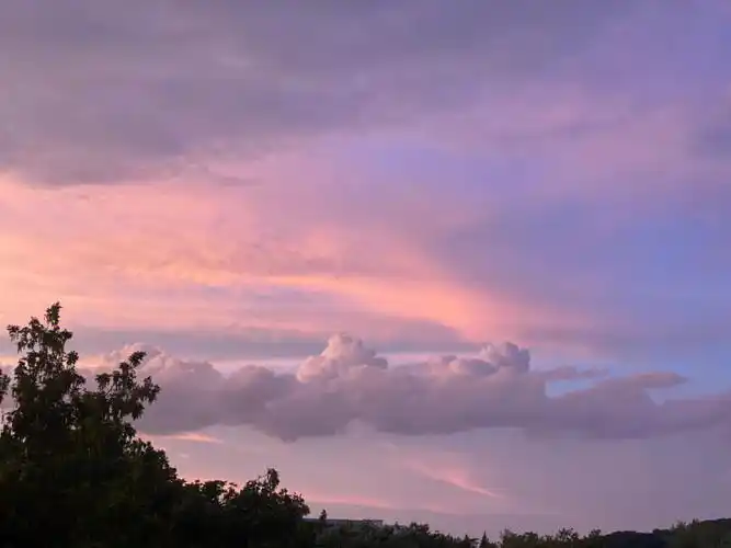 绝美的晚霞无需p图