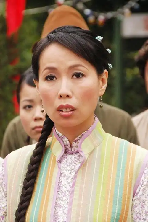 盘点港剧中的丑女角色,乐瞳被吐槽像包黑炭,天后容祖儿都上榜