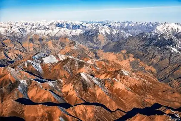 喀喇昆仑山脉,这个位于中国新疆的壮美山脉