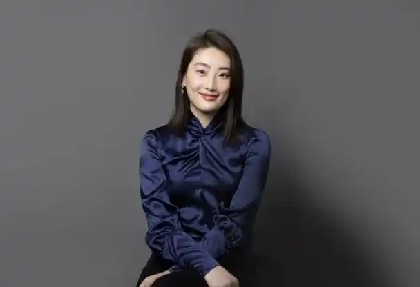 解除合作20年的王力宏后娃哈哈的新代言人为何会选择这个90后