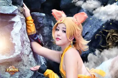 游戏里的妲己cos-真人