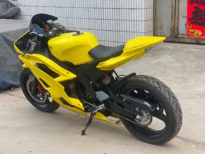 售价:10880元,四缸进口车雅马哈r6,重量级超跑 搭载四 - 抖音