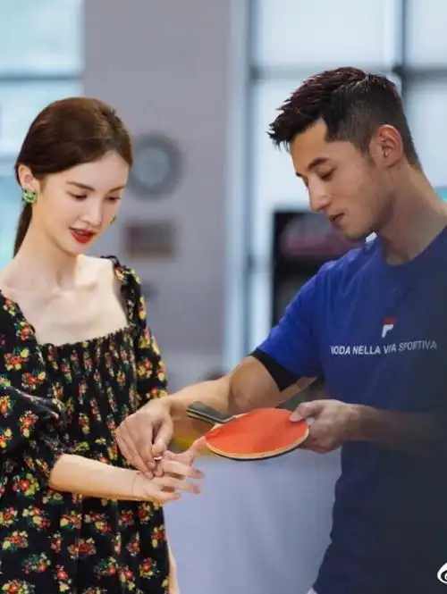 回顾金晨爸爸金延杰:女儿练舞的启蒙老师,如今希望女儿找到好归宿