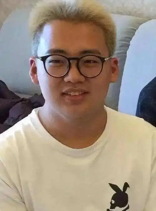 德云社郭麒麟最新照片曝光身材变胖网友表示都快认不出来了