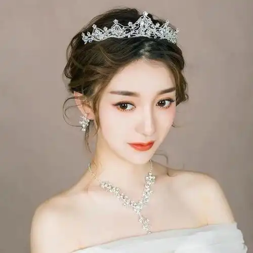 心理测试:四位新娘哪位造型最美?测你是不是旺夫益子体质?准