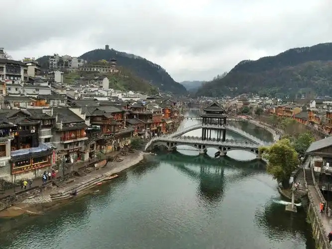 凤凰城,属于我们的记忆