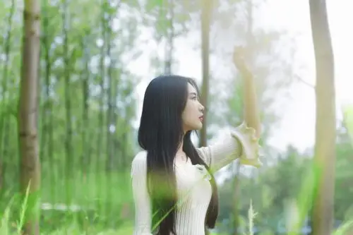 森林少女唯美日系小清新人像摄影